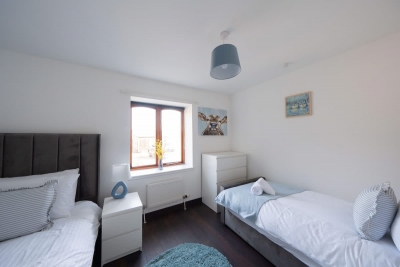 Woodside Barn-7-Bed with Hot Tub/Cinema/Games Room