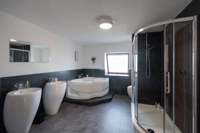 Woodside Barn-7-Bed with Hot Tub/Cinema/Games Room