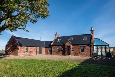Easter Cottage  4-Bed in Turriff Aberdeenshire