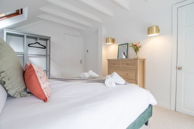 Henry Bell -2 bed in Helensburgh. Near Loch Lomond