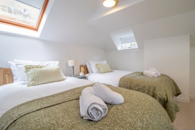 Henry Bell -2 bed in Helensburgh. Near Loch Lomond
