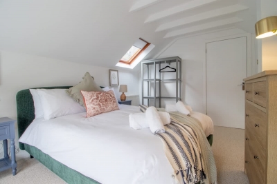Henry Bell -2 bed in Helensburgh. Near Loch Lomond