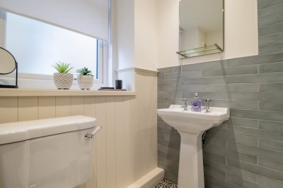 Henry Bell -2 bed in Helensburgh. Near Loch Lomond