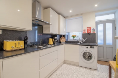 Henry Bell -2 bed in Helensburgh. Near Loch Lomond