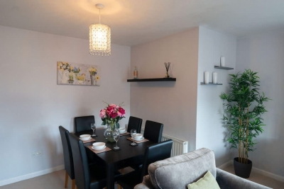 Hope House Close to Aberdeen Airport