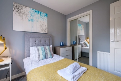 Monicas Apartment - 2-Bed Flat in Coatbridge