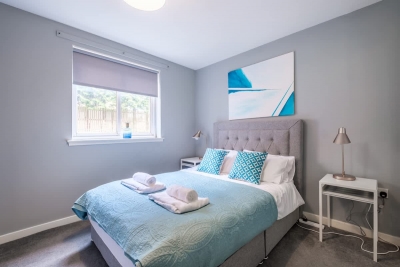 Monicas Apartment - 2-Bed Flat in Coatbridge
