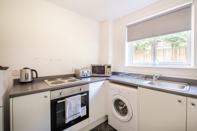 Monicas Apartment - 2-Bed Flat in Coatbridge