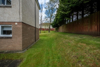 Monicas Apartment - 2-Bed Flat in Coatbridge