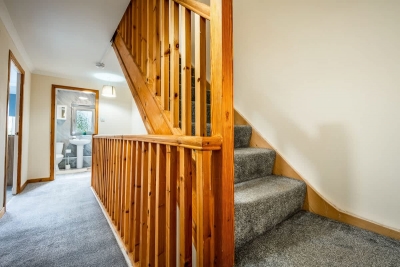 Scotia House -3 Bed in Larkhall. Close to Motorway