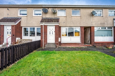 Balloch House - 3-Bed in Shotts. Close to Motorway
