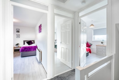 Balloch House - 3-Bed in Shotts. Close to Motorway