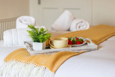 Bella House| Fresh 3 Bed Apt in Glasgow | Sleeps 5