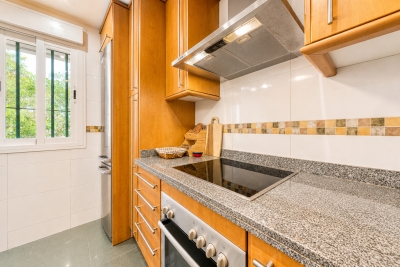 Chic 2-Bedroom Apartment in Mijas for Relaxed Luxury