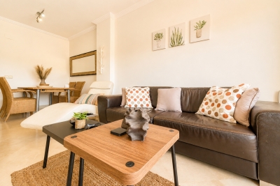 Chic 2-Bedroom Apartment in Mijas for Relaxed Luxury