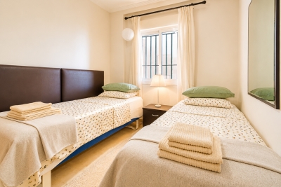 Chic 2-Bedroom Apartment in Mijas for Relaxed Luxury