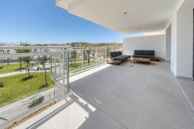 Stylish 2-BR Apartment with Pool in Mijas