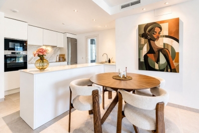Stylish 2-BR Apartment with Pool in Mijas