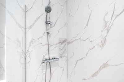 4 Mins to Anfield | Flex Beds | Bath & Shower | TV