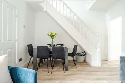 4 Mins to Anfield | Flex Beds | Bath & Shower | TV