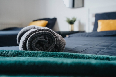 LFC Stay | 1 Min to Stadium | W/M | Pet Friendly