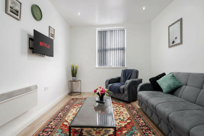 Near LFC & City | Budget | LongTerm | Free Parking
