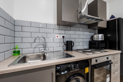 Near LFC & City | Budget | LongTerm | Free Parking