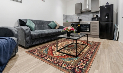 Near LFC & City | Budget | LongTerm | Free Parking