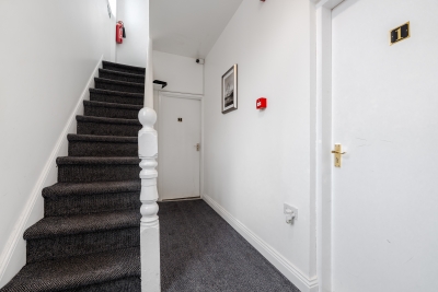 Near LFC & City | Budget | LongTerm | Free Parking