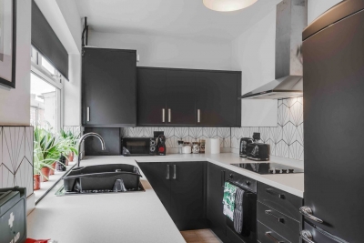 10Min Walk to Stadium | SofaBed | W/M & Dishwasher