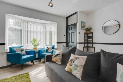 10Min Walk to Stadium | SofaBed | W/M & Dishwasher