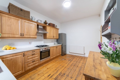 Family Stay | By Sefton Park & Lark Lane | Parking
