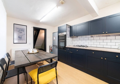 Best Work Stays | 4 Bedroom | Washer | FreeParking