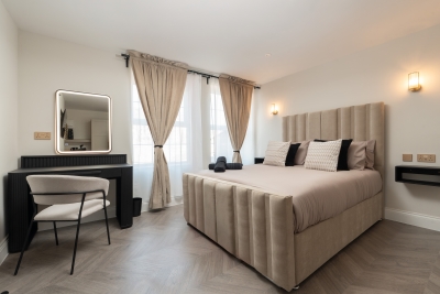 Bold St | King Room | Fireplace | Private Ensuite