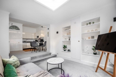 Liverpool street Apartment