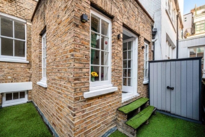 Liverpool street Apartment