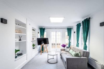 Liverpool street Apartment