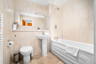 Arcadian Apartment - Balcony - Parking - Fast WIFI