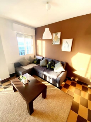 3 Bed room flat with Sea and Mountain View