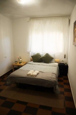 3 Bed room flat with Sea and Mountain View