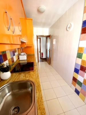 3 Bed room flat with Sea and Mountain View