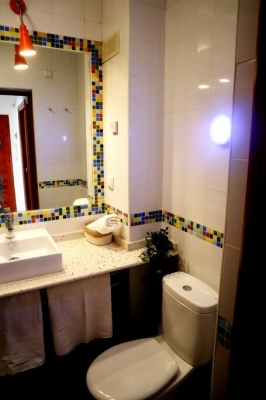 3 Bed room flat with Sea and Mountain View