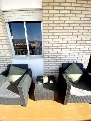 3 Bed room flat with Sea and Mountain View