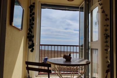 Sea view 3-bedroom flat in Puerto de Mazarron