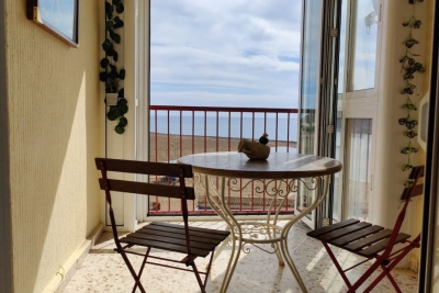 Sea view 3-bedroom flat in Puerto de Mazarron
