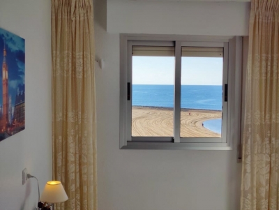 Sea view 3-bedroom flat in Puerto de Mazarron