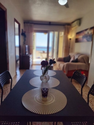 Sea view 3-bedroom flat in Puerto de Mazarron