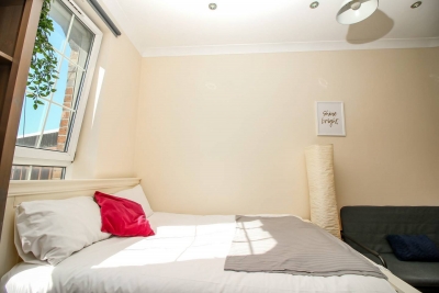 Private en-suite Room @ Liverpool street, Brick Ln