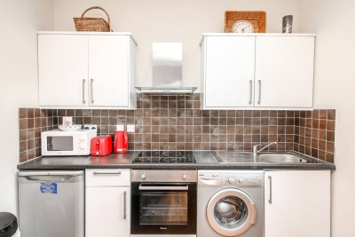 Modern 2 bedroom flat near to Liverpool St