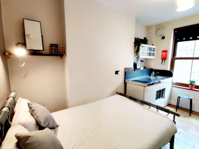 Private Room with own kitchen @ Liverpool street